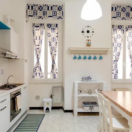 Altido Charming Apt For 4 In Historical Centre Of 公寓 *