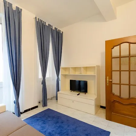 Altido Charming Apt For 4 In Historical Centre Of 热那亚