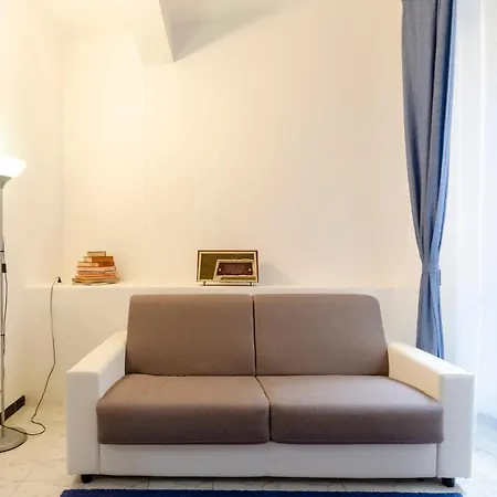 Altido Charming Apt For 4 In Historical Centre Of *